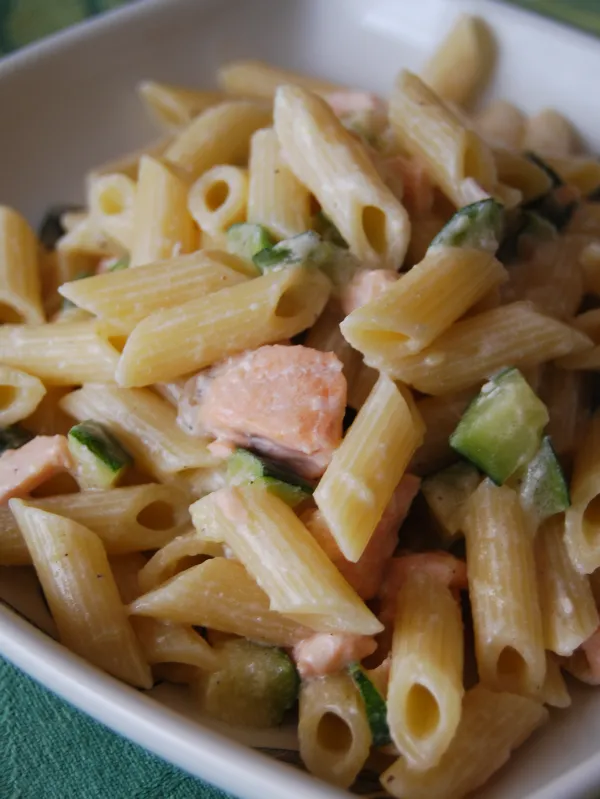 pasta with salmon and zucchini recipe